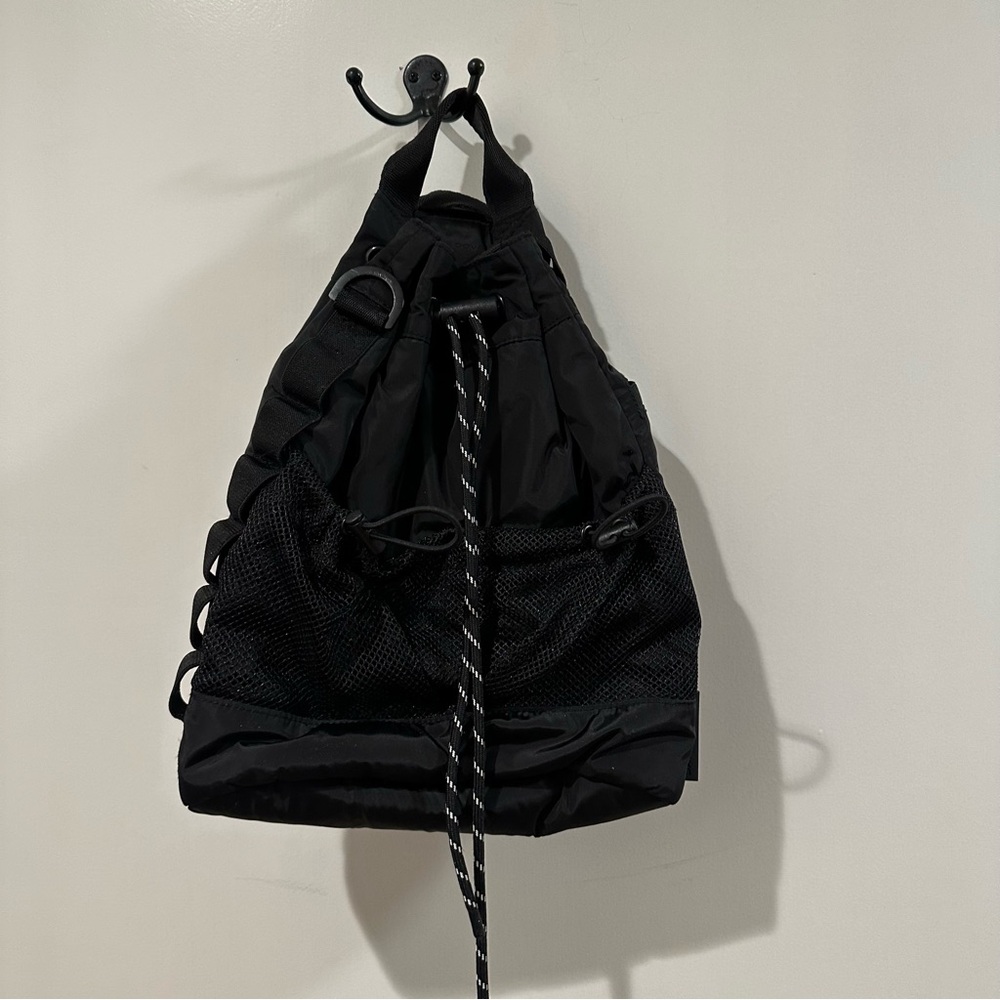 Nova Sling Bag